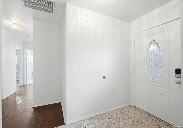 Photo 4 of Sale Pending at 5407 King Albert, San Antonio, TX 78229 | MLS# 1944277 | Listing updated on 2026-04-27
