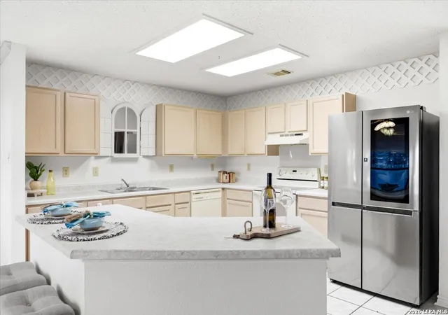 Photo 3 of Single family home for sale at 8410 Park Olympia, Universal City, TX 78148 | MLS# 1944284 | Listing updated on 2026-09-12