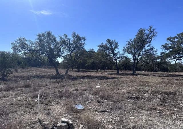 Photo 1 of Sale Pending at 909 Dawns Vw, Spring Branch, TX 78070 | MLS# 1944296 | Listing updated on 2026-08-19