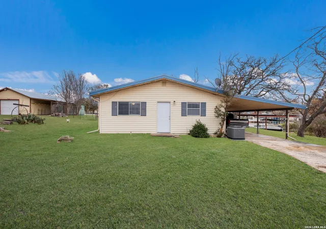 3rd image of 409 S Timberhill, Granite Shoals, TX 78654 | MLS# 1944346