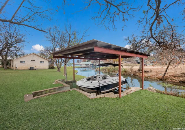 2nd image of 409 S Timberhill, Granite Shoals, TX 78654 | MLS# 1944346