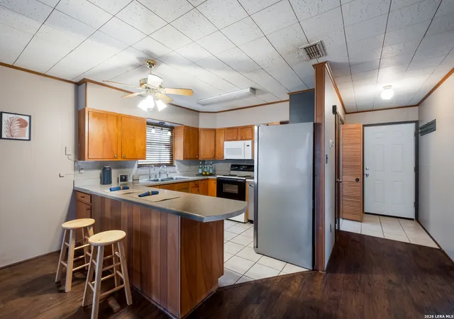 5th image of 409 S Timberhill, Granite Shoals, TX 78654 | MLS# 1944346