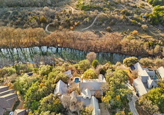 Photo 2 of Sale Pending at 954 Riverforest, New Braunfels, TX 78132 | MLS# 1944493 | Listing updated on 2026-08-31