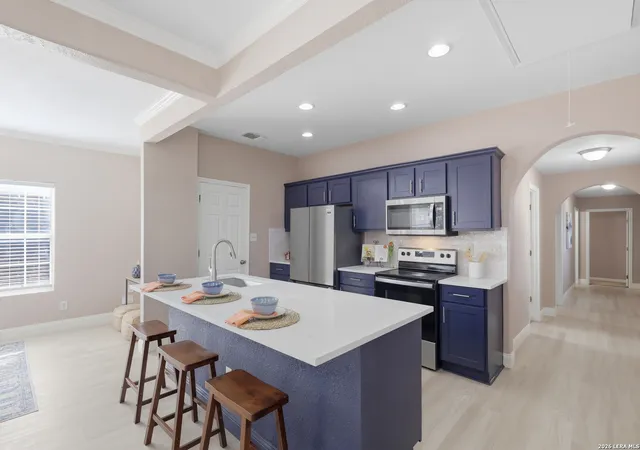 1st image of 118 Tipton, San Antonio, TX 78204 | MLS# 1944511