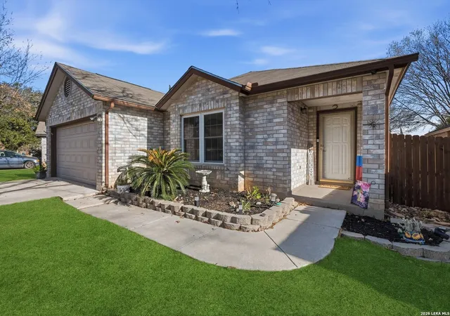 Photo 3 of Sale Pending at 4930 Corian Well, San Antonio, TX 78247 | MLS# 1944520 | Listing updated on 2026-03-28