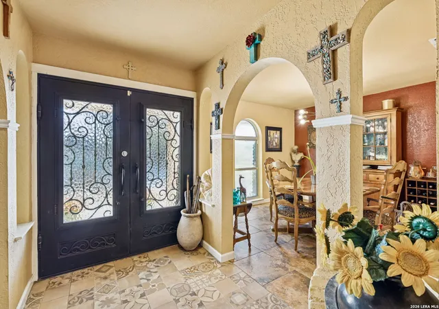 Photo 4 of Sale Pending at 4003 Bentway, San Antonio, TX 78217 | MLS# 1944560 | Listing updated on 2026-04-06