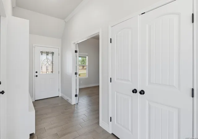 3rd image of 144 Ski Plex, Seguin, TX 78155 | MLS# 1944572