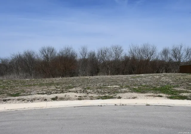 Photo 3 of Sale Pending at 300 Saddle Dawn, Cibolo, TX 78108 | MLS# 1944577 | Listing updated on 2026-09-09