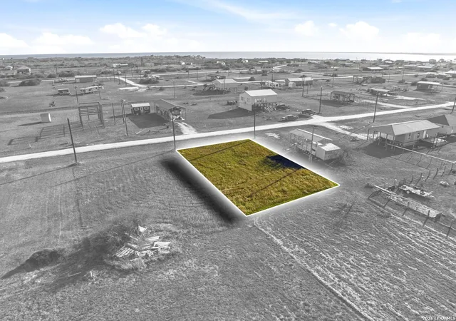 2nd image of 53 Kingfish Lane, Palacios, TX 77465 | MLS# 1944584