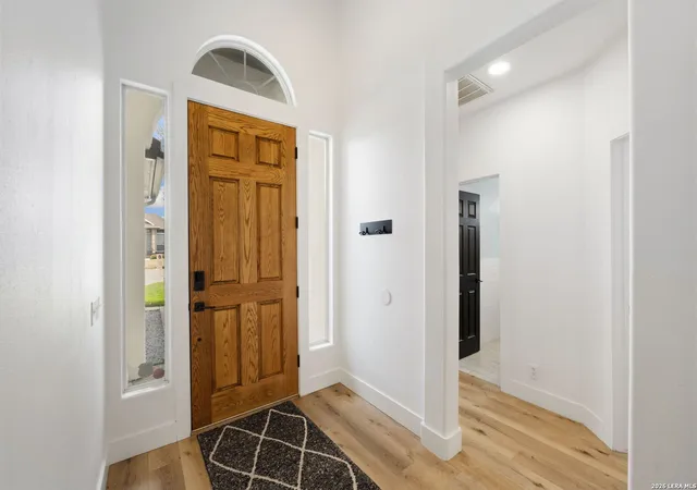 Photo 4 of Sale Pending at 126 Georgia, New Braunfels, TX 78130 | MLS# 1944591 | Listing updated on 2026-03-11