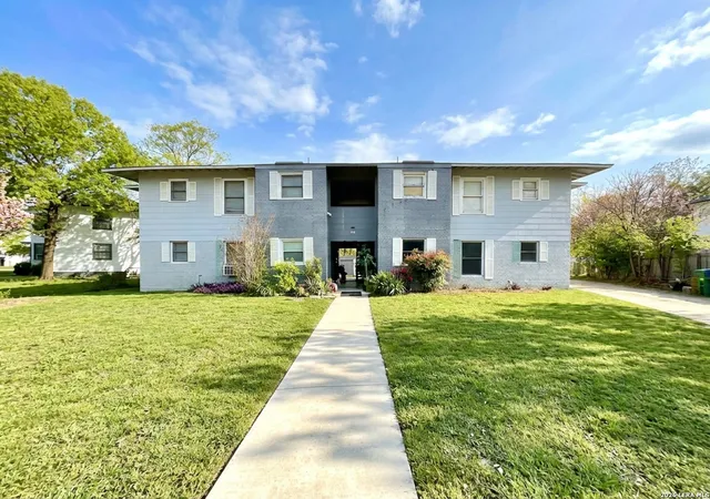 Homes for sale in San Antonio, TX | 100 Senisa Dr, San Antonio, TX 78228 | MLS# 1944601
