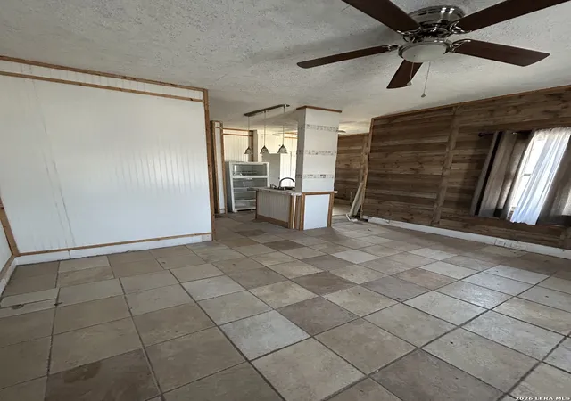Photo 3 of Multi family home for sale at 1116 Gramercy, San Antonio, TX 78201 | MLS# 1944604 | Listing updated on 2026-08-25