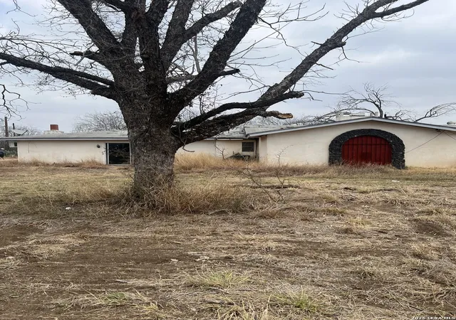 2nd image of 3938 Fm 117, Uvalde, TX 78801 | MLS# 1944605