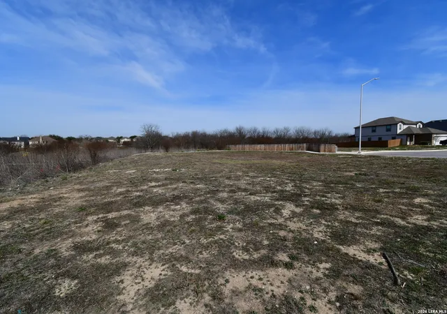 2nd image of 215 Saddle Breeze, Cibolo, TX 78108 | MLS# 1944611