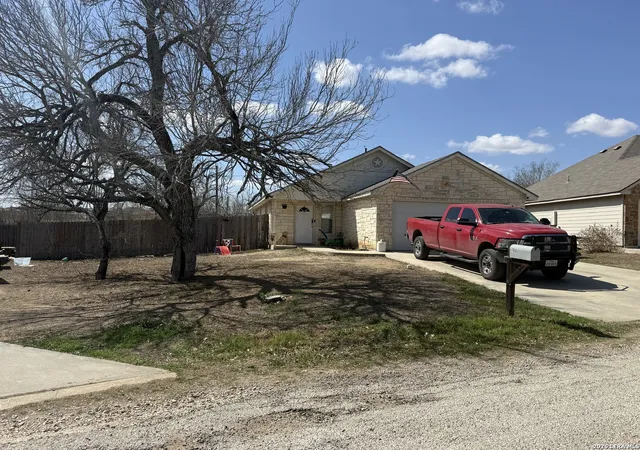 1st image of 108 Ocotillo, Jourdanton, TX 78026 | MLS# 1944616