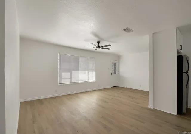 Photo 3 of Sale Pending at 6563 Fox Run, San Antonio, TX 78233 | MLS# 1944619 | Listing updated on 2026-04-15