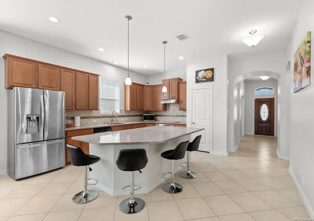 Photo 4 of Single family home for sale at 25756 Two Springs, San Antonio, TX 78255 | MLS# 1944626 | Listing updated on 2026-06-13