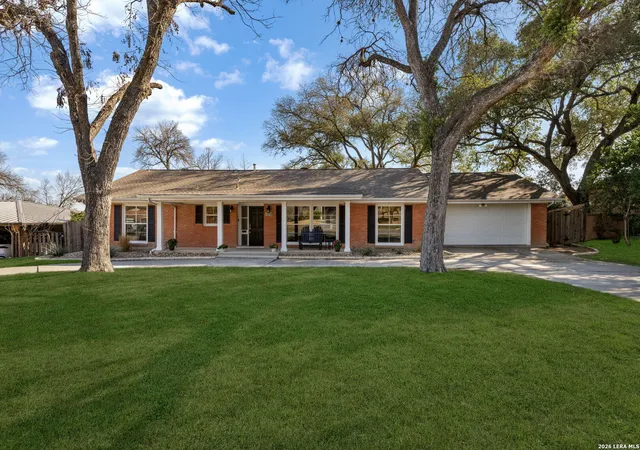 2nd image of 1416 Wiltshire, Terrell Hills, TX 78209 | MLS# 1944712