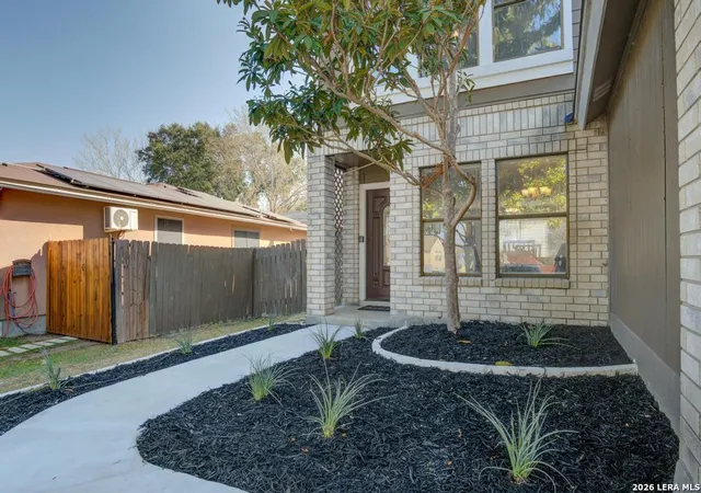 Photo 3 of Sale Pending at 854 Fillmore, San Antonio, TX 78245 | MLS# 1944750 | Listing updated on 2026-04-24