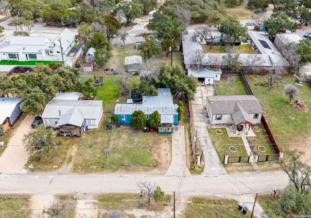 40th image of 181 Dobie, Wimberley, TX 78676 | MLS# 1944778