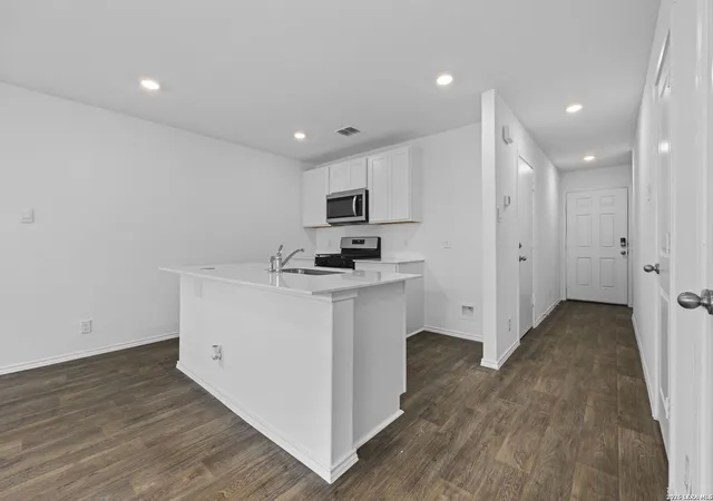 2nd image of 5907 Cinnabar, San Antonio, TX 78222 | MLS# 1944783