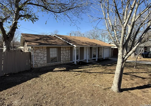 Photo 2 of Single family home for sale at 7006 Glen, San Antonio, TX 78239 | MLS# 1944791 | Listing updated on 2026-03-24