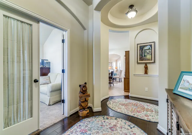 Photo 3 of Sale Pending at 102 Vail, Boerne, TX 78006 | MLS# 1944841 | Listing updated on 2026-04-04