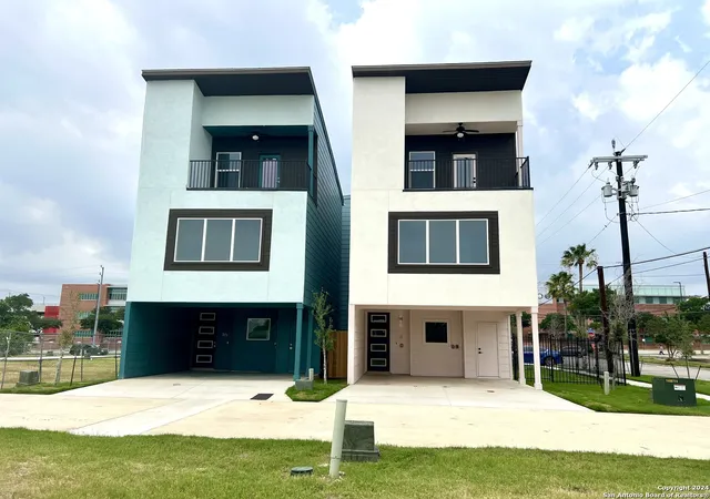Photo 3 of Single family home for sale at 310 W Evergreen St #114, San Antonio, TX 78212 | MLS# 1944847 | Listing updated on 2026-05-10