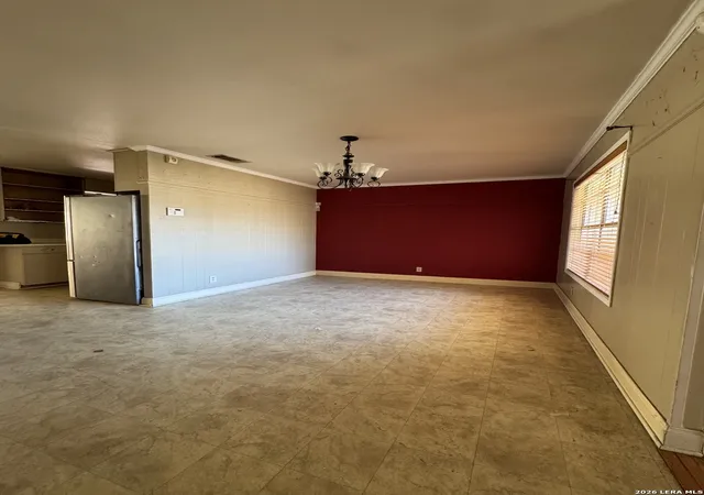 Photo 3 of Single family home for sale at 622 Trafalgar, San Antonio, TX 78216 | MLS# 1944857 | Listing updated on 2026-03-10