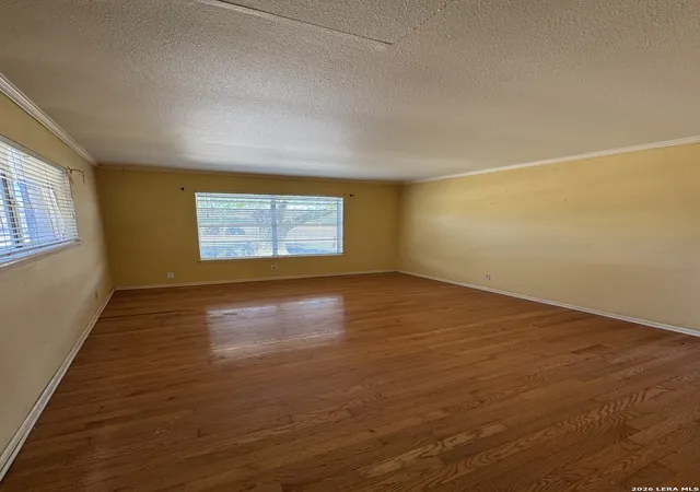 Photo 3 of Single family home for sale at 622 Trafalgar, San Antonio, TX 78216 | MLS# 1944857 | Listing updated on 2026-03-10