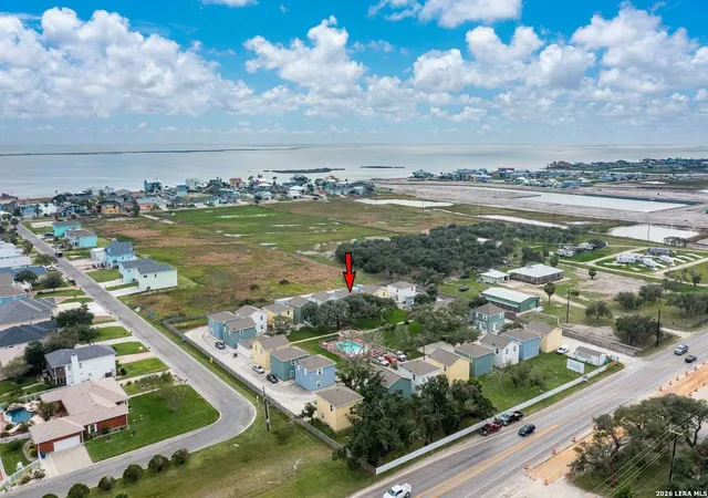 Photo 4 of Single family home for sale at 4212 Hwy 35 Unit 19, Rockport, TX 78382 | MLS# 1944910 | Listing updated on 2026-04-04