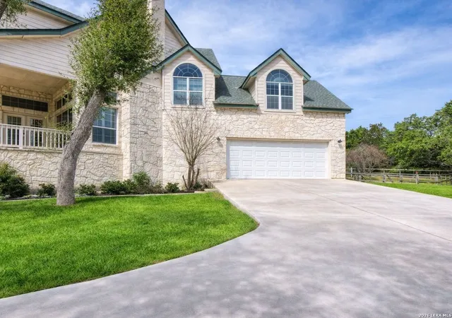 Photo 3 of Sale Pending at 9627 Boerne Haze, Boerne, TX 78006 | MLS# 1944919 | Listing updated on 2026-04-01