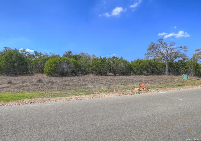 2nd image of 1255 Game Trail, New Braunfels, TX 78132 | MLS# 1944922
