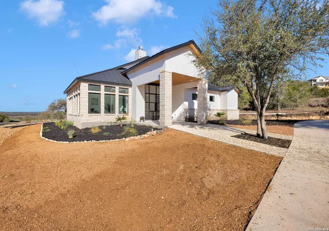 Photo 1 of Single family home for sale at 109 Upper River Pl, Spring Branch, TX 78070 | MLS# 1944984 | Listing updated on 2026-09-17