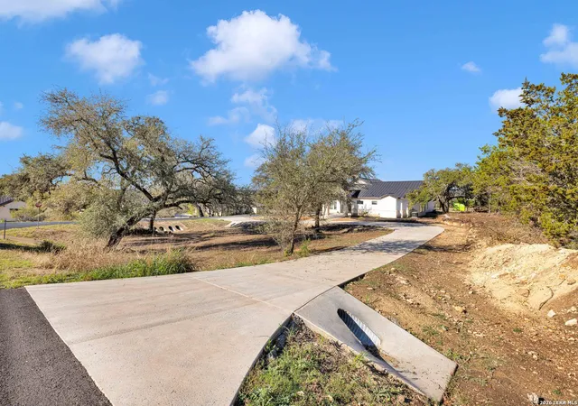 Photo 3 of Single family home for sale at 109 Upper River Pl, Spring Branch, TX 78070 | MLS# 1944984 | Listing updated on 2026-09-17