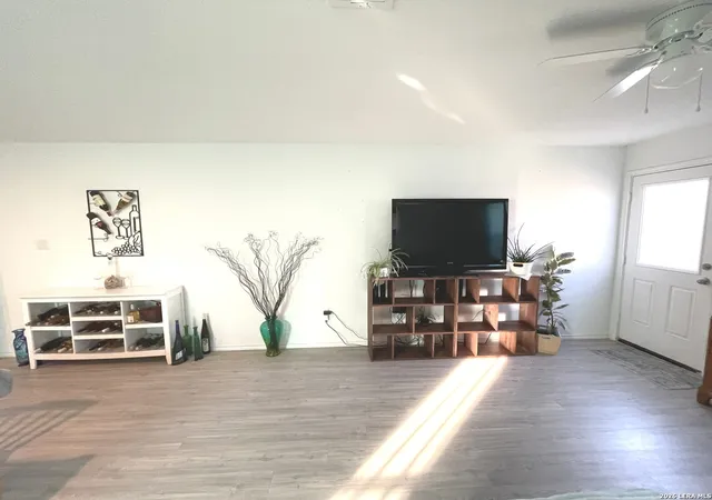 Photo 3 of Single family home for sale at 20430 Onyx Ring, San Antonio, TX 78264 | MLS# 1945083 | Listing updated on 2026-03-23