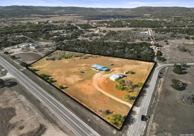 2nd image of 127 Windmill Dr, Bandera, TX 78003 | MLS# 1945110