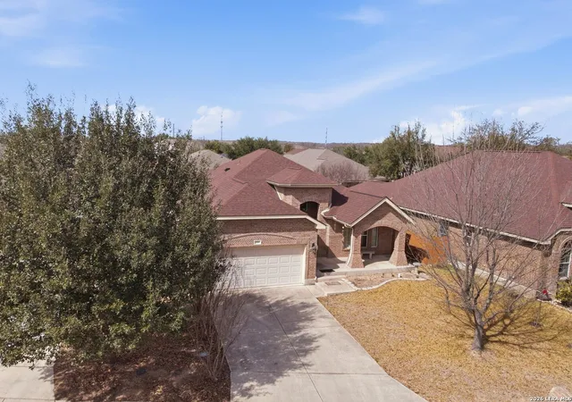 Photo 3 of Sale Pending at 8011 Grissom Brk, San Antonio, TX 78251 | MLS# 1945119 | Listing updated on 2026-03-25