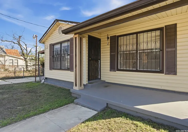 2nd image of 254 Bank, San Antonio, TX 78204 | MLS# 1945139