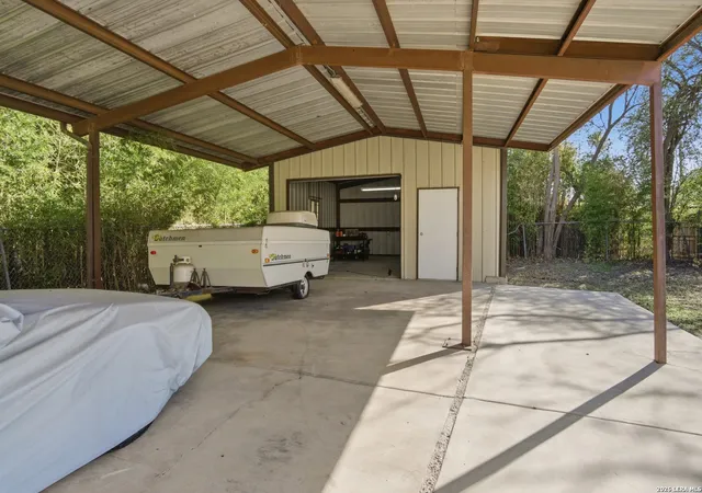 1st image of 254 Bank, San Antonio, TX 78204 | MLS# 1945139
