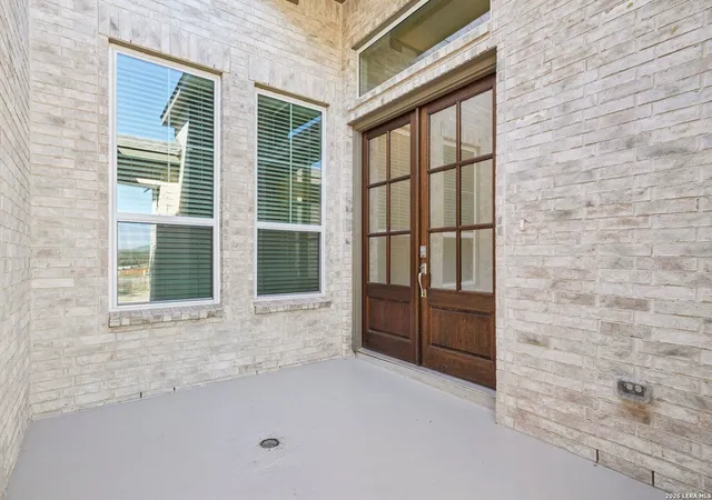 Photo 3 of Sale Pending at 1334 Wilson Crk, New Braunfels, TX 78132 | MLS# 1945169 | Listing updated on 2026-05-11