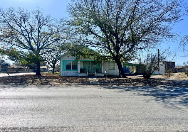 1st image of 413 4th, Poteet, TX 78065 | MLS# 1945170