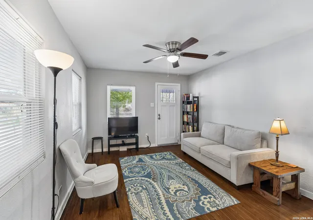 Photo 4 of Single family home for sale at 250 Benita, San Antonio, TX 78210 | MLS# 1945175 | Listing updated on 2026-06-09