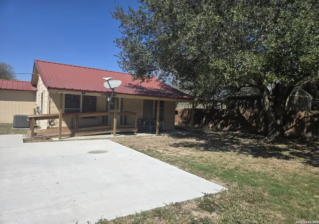 10th image of 407 Starcke, Sandia, TX 78383 | MLS# 1945181