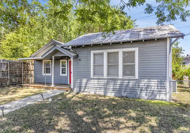 Photo 2 of Multi family home for sale at 525 527 Mckinley, San Antonio, TX 78210 | MLS# 1945221 | Listing updated on 2026-07-18