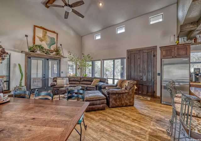 5th image of 1575 Mountain Valley Dr, Concan, TX 78838 | MLS# 1945253