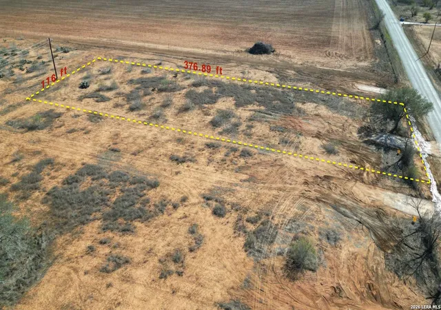 Photo 1 of Land for sale at 1643 County Road 422, Pleasanton, TX 78064 | MLS# 1945302 | Listing updated on 2026-03-26