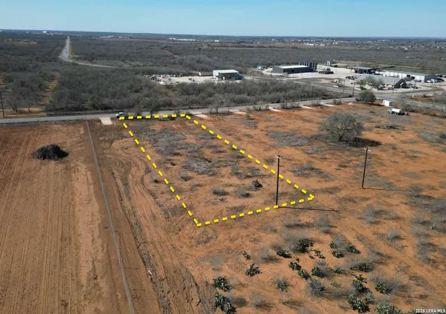 Photo 4 of Land for sale at 1643 County Road 422, Pleasanton, TX 78064 | MLS# 1945302 | Listing updated on 2026-03-26