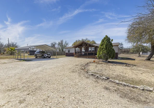 Homes for sale in Hondo, TX | 494 County Road 4638, Hondo, TX 78861 | MLS# 1945310