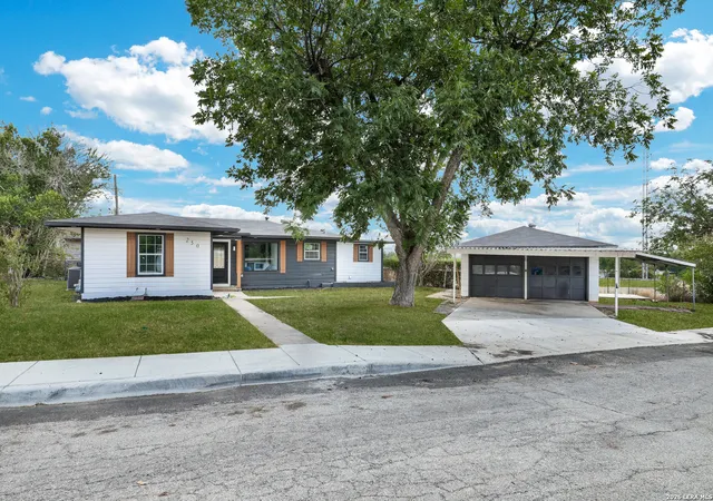 Photo 1 of Sale Pending at 250 Lilla Jean, San Antonio, TX 78223 | MLS# 1945395 | Listing updated on 2026-03-13